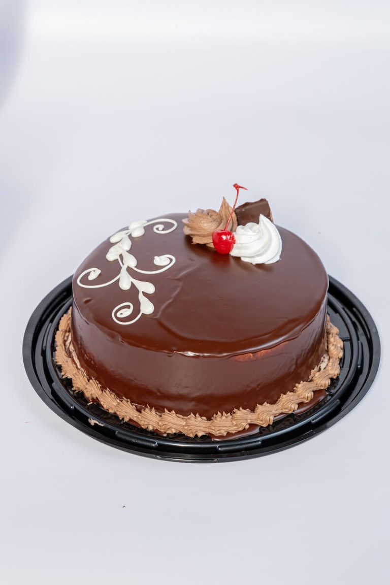 00 pastel chocolate 3 768x1152
